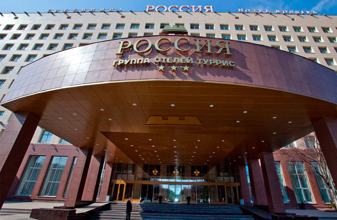 В России развивают туризм, поднимая цены в отелях 