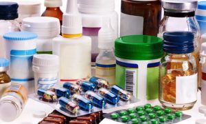 Чиновники отказываются поддерживать производство дешевых лекарств