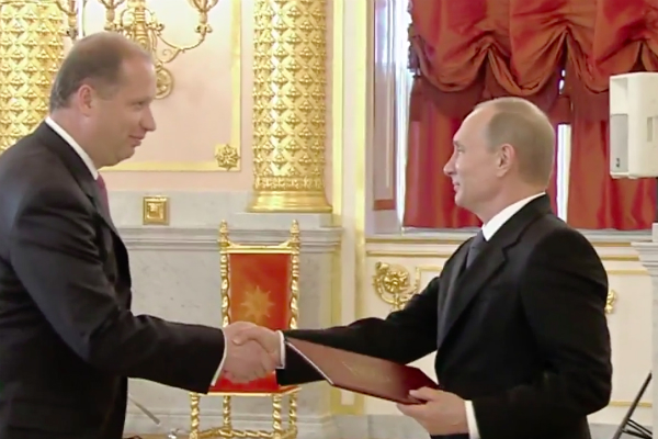 Путин принял верительную грамоту у Припутена