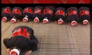 Сотрудник Coca-cola руководил боевиками 