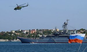Черноморский флот начал формировать строй кораблей к параду 9 мая