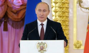 Путин раздал ордена в Кремле