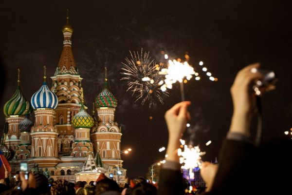 Депутаты запрещают россиянам отдыхать в канун Нового года 