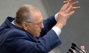 Жириновский пообещал Чубайсу 70-летний юбилей в тюрьме