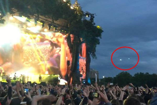 НЛО напугал англичан на рок-концерте в Лондоне 