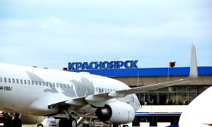 В Красноярске провели эвакуацию пассажиров из аэропорта в связи с угрозой взрыва