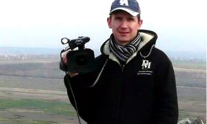 Журналист агентства France Press ранен при обстреле Донецка