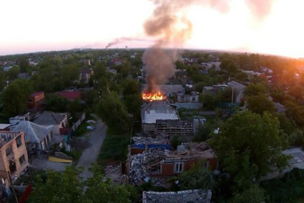 Донецк горит из-за зажигательных снарядов ВСУ 