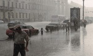 Обширный циклон обрушился на Центральную Россию