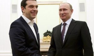 Ципрас решил посоветоваться с Путиным по телефону
