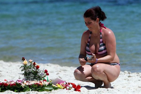 Боящиеся терактов туристы сменили Тунис на Испанию и Болгарию 