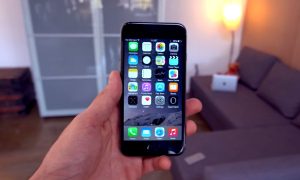 Новый iPhone вышел в Китае раньше оригинала от Apple