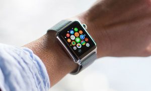 Apple начала официальные продажи 