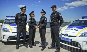 Новых полицейских Киева уволили за сон на работе