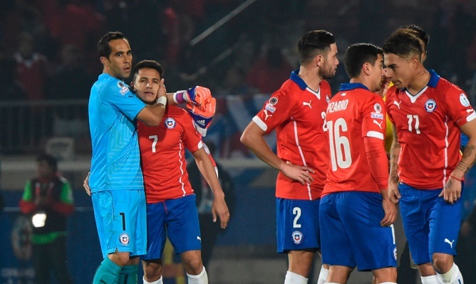 Сборная Чили впервые в истории завоевала Кубок Америки