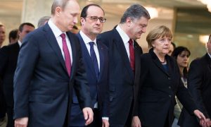 Путин обсудил с Порошенко, Меркель и Олландом процесс реализации минских договоренностей
