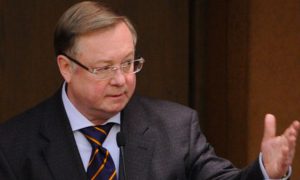 Сергей Степашин дал показания в суде по делу экс-генерала Гайдукова