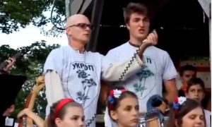 Видео скандального гимна «Укроп – это киборг железный» завоевало Западную Украину