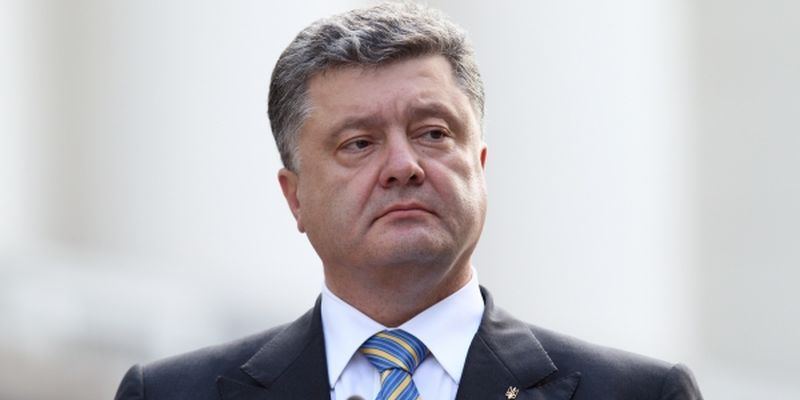Порошенко заявил о развитии Украины и 