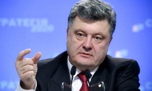 Порошенко пригрозил тюрьмой тем, кто выносил приговор Сенцову