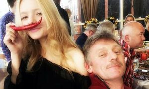 Дочь Пескова бойкотировала его свадьбу с Навкой и мечтает уехать из России