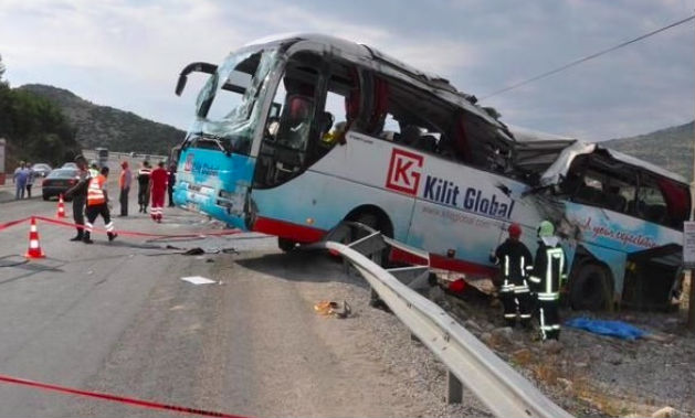 Стала известна причина жуткой аварии с русскими туристами в Турции 