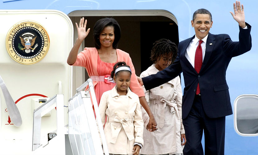 Барак Обама вернулся из двухнедельного отпуска 