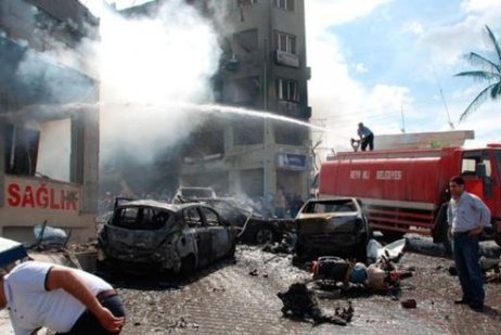 Четыре полицейских погибли в очередном теракте в Турции 