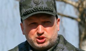 Турчинов объявил о начале активных боевых действий в Донбассе