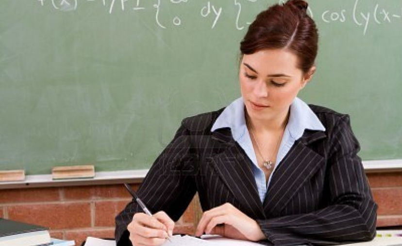 Профсоюз прогнозирует массовое увольнение учителей с 1 сентября 