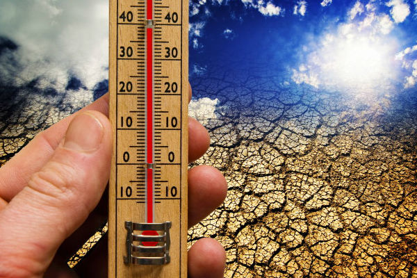 Сумасшедшая жара в 74 градуса убивает Иран 