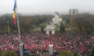 Волнения в Молдавии грозят всплеском насилия Приднестровью - эксперт