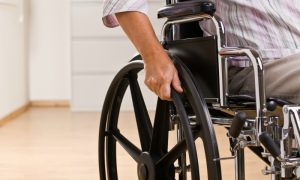 Депутаты предлагают наполовину сократить плату за капремонт инвалидам