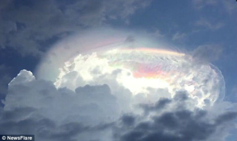 Жители Коста-Рики наблюдали в небе 