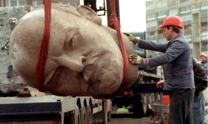 Знаменитую голову Ленина откопали под Берлином