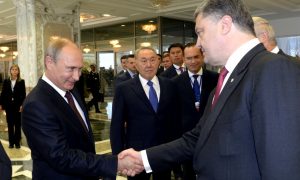 На Украине объяснили, почему Порошенко не внес в «черный список» Путина и Януковича
