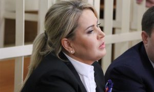 Суд оставил под арестом имущество Евгении Васильевой