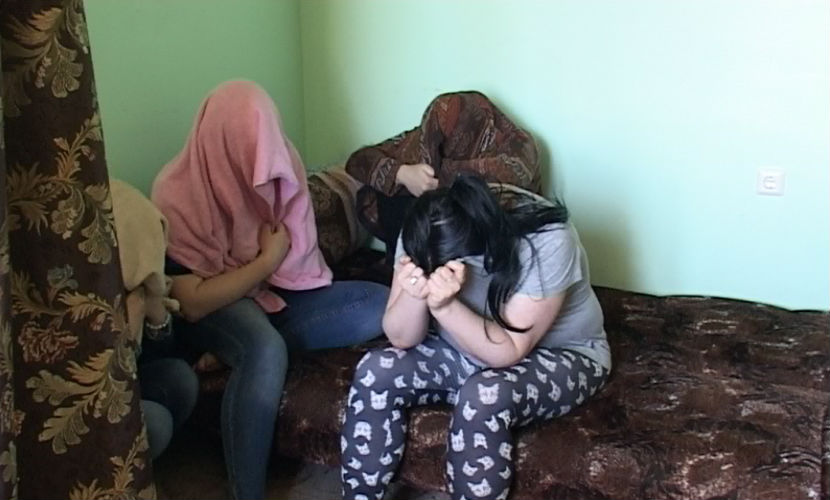 Публичный дом с проститутками-иностранками обнаружили в Петербурге 