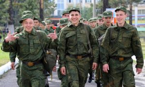 Минобороны РФ намерено искоренить мат в армии