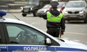 Внедорожник Mercedes протаранил десять автомобилей на северо-западе Москвы