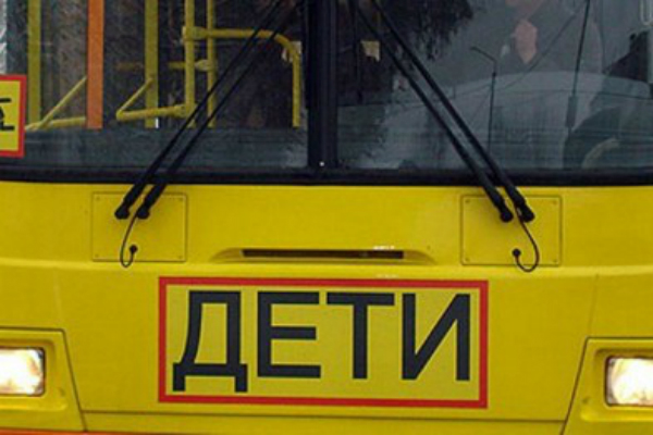 Автобус с детьми перевернулся на трассе в Хабаровском крае 
