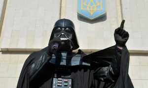 Порошенко придется рассмотреть назначение Дарта Вейдера премьером Украины
