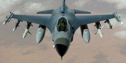 НАТОвские F-16 ударили по России: истребители США охотятся на нашу авиацию в ДНР