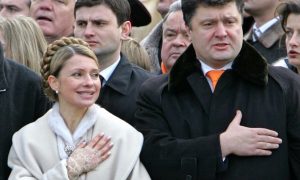 Порошенко обязали рассмотреть предложение об отправке Тимошенко в Гондурас