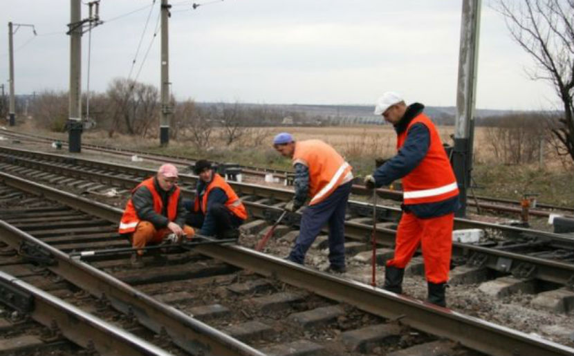 Террорист убил двоих сотрудников РЖД в Дагестане, чтобы подбросить на рельсы бомбу 