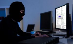 Хакеры ИГИЛ взломали более 50 тысяч аккаунтов в Twitter