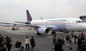 Отказал двигатель: Airbus экстренно сел в Брюсселе