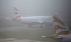 Полсотни рейсов отменили из-за лондонского тумана