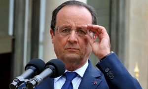 Во Франции вводят чрезвычайное положение и закрывают границы из-за угрозы новых терактов