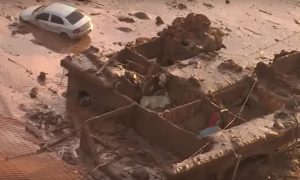 Мариану затопило в результате прорыва дамбы, 15 человек погибли